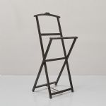 1037 9421 VALET STAND